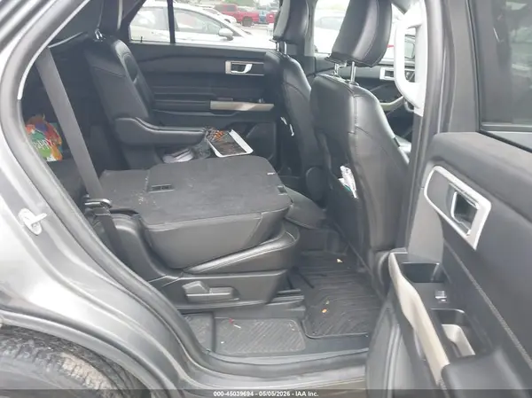 1FMSK7DH6NGB95026 2022 FORD EXPLORER - Image 8