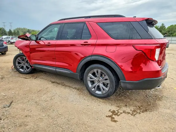 1FMSK7DH6NGB99321 2022 FORD EXPLORER - Image 2