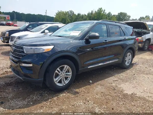 1FMSK7DH6NGC08809 2022 FORD EXPLORER - Image 2
