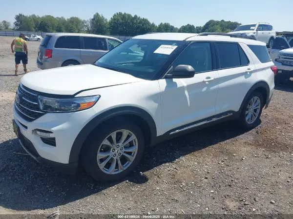 1FMSK7DH6NGC32429 2022 FORD EXPLORER - Image 2