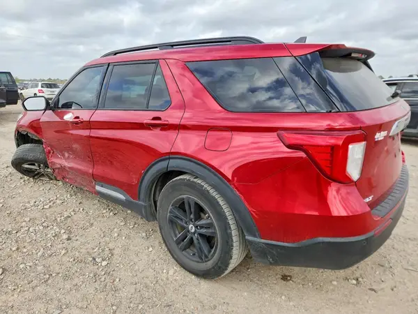 1FMSK7DH6NGC37940 2022 FORD EXPLORER - Image 2