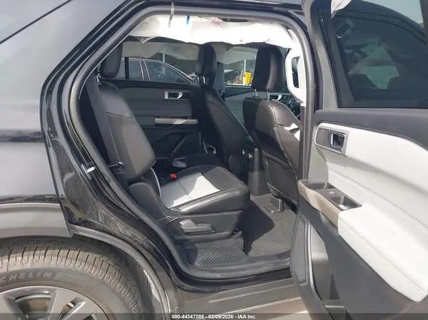 1FMSK7DH6NGC48579 2022 FORD EXPLORER - Image 8