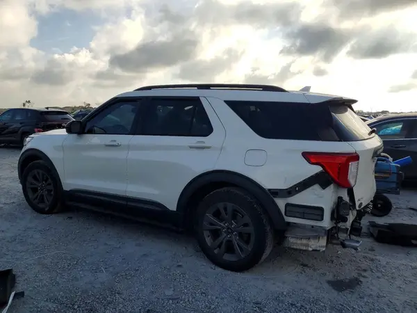 1FMSK7DH6PGA13201 2023 FORD EXPLORER - Image 2
