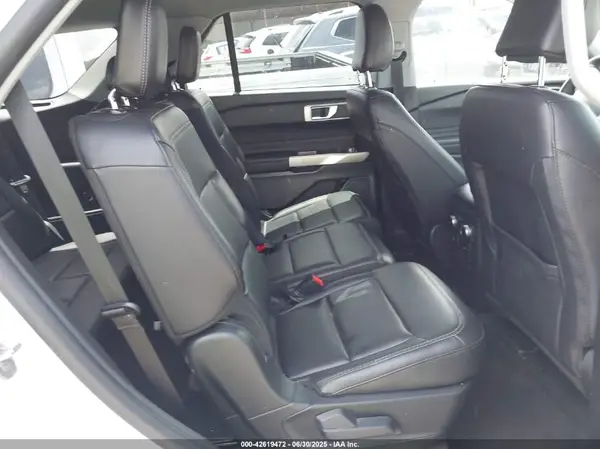 1FMSK7DH6PGA58266 2023 FORD EXPLORER - Image 8