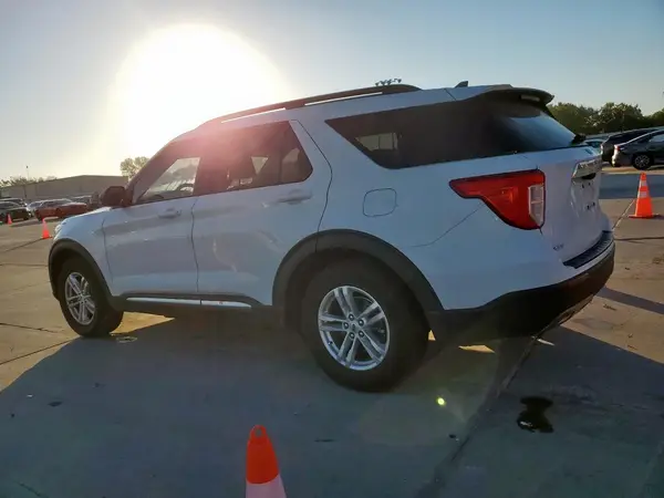 1FMSK7DH6PGA60681 2023 FORD EXPLORER - Image 2