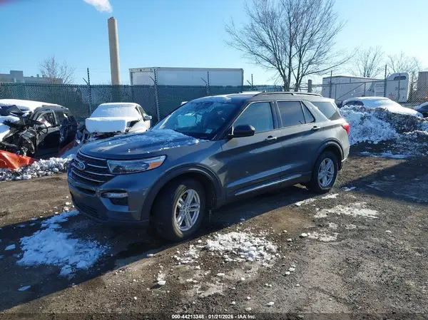 1FMSK7DH6PGB29269 2023 FORD EXPLORER - Image 2