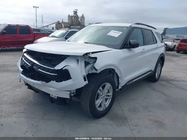 1FMSK7DH6PGC01622 2023 FORD EXPLORER - Image 2