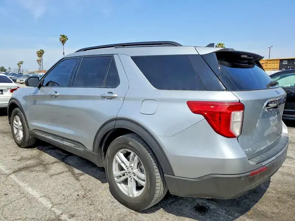 1FMSK7DH6PGC33180 2023 FORD EXPLORER - Image 2