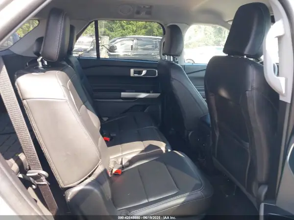 1FMSK7DH6PGC35396 2023 FORD EXPLORER - Image 8