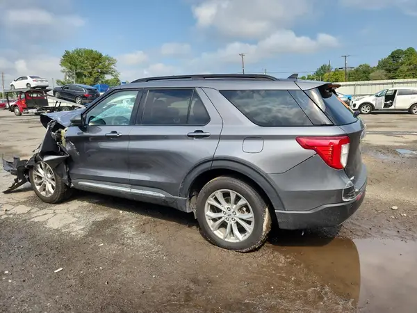 1FMSK7DH6RGA33161 2024 FORD EXPLORER - Image 2