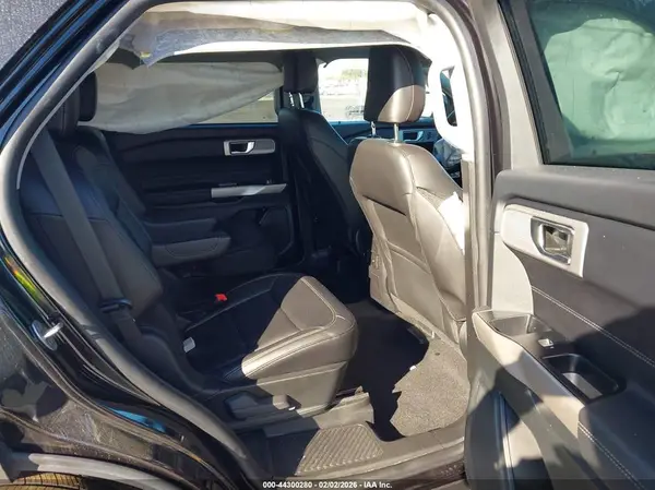 1FMSK7DH6RGA61638 2024 FORD EXPLORER - Image 8