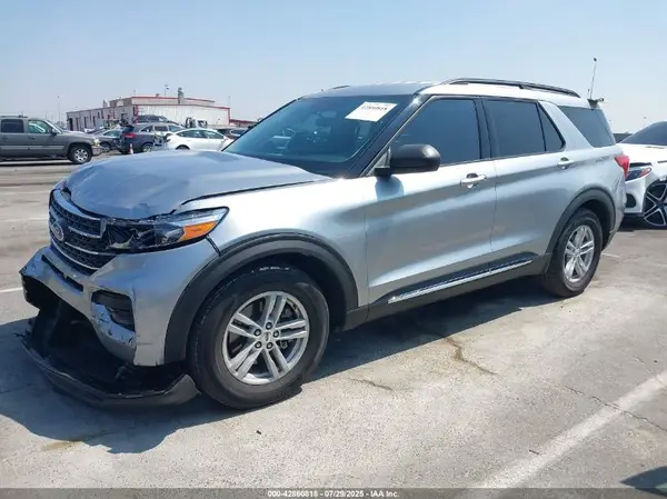 1FMSK7DH6RGA64992 2024 FORD EXPLORER - Image 2