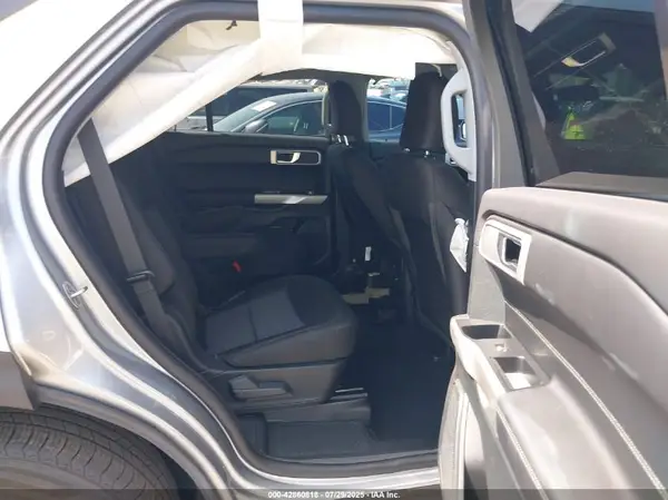 1FMSK7DH6RGA64992 2024 FORD EXPLORER - Image 8
