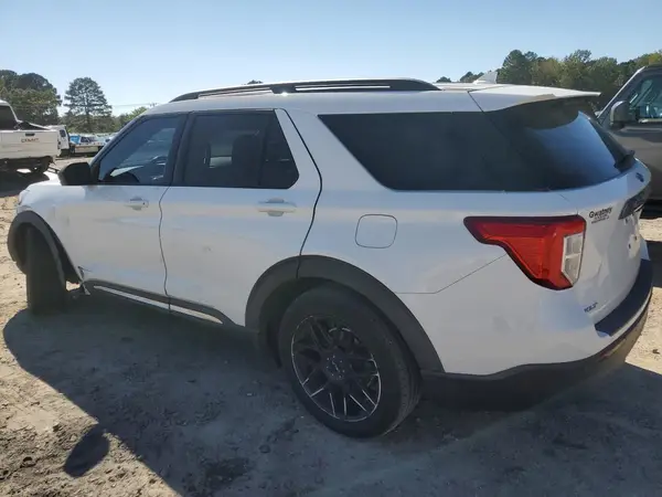 1FMSK7DH7LGC56820 2020 FORD EXPLORER - Image 2