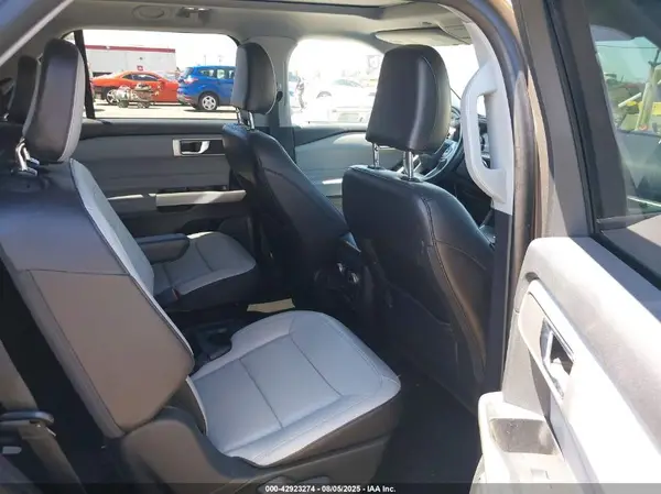 1FMSK7DH7MGA17270 2021 FORD EXPLORER - Image 8