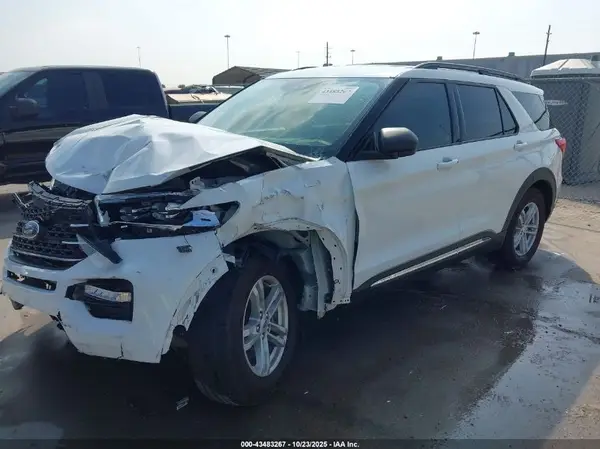 1FMSK7DH7MGA49913 2021 FORD EXPLORER - Image 2