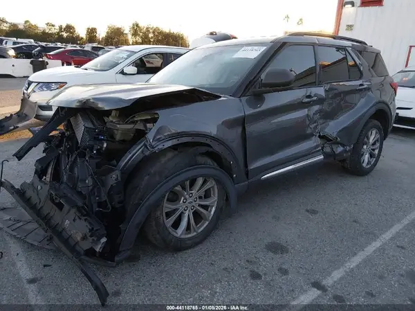 1FMSK7DH7MGA63181 2021 FORD EXPLORER - Image 2