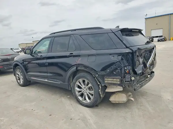 1FMSK7DH7MGA71345 2021 FORD EXPLORER - Image 2