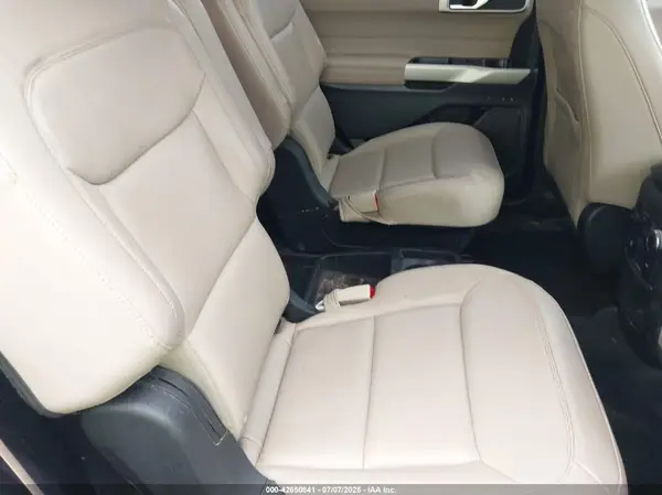1FMSK7DH7MGA99775 2021 FORD EXPLORER - Image 8
