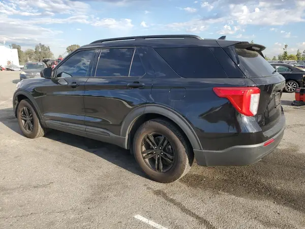 1FMSK7DH7MGB21130 2021 FORD EXPLORER - Image 2