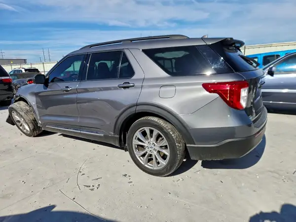 1FMSK7DH7MGB31219 2021 FORD EXPLORER - Image 2