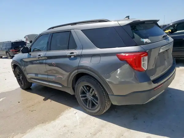 1FMSK7DH7MGC41347 2021 FORD EXPLORER - Image 2