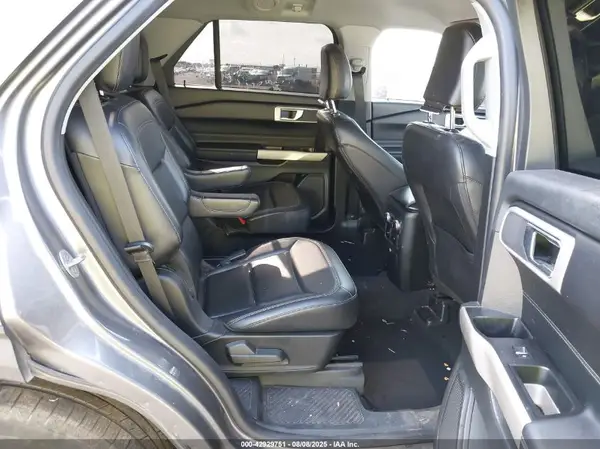 1FMSK7DH7NGA34331 2022 FORD EXPLORER - Image 8