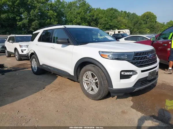1FMSK7DH7NGB05026 2022 FORD EXPLORER - Image 1