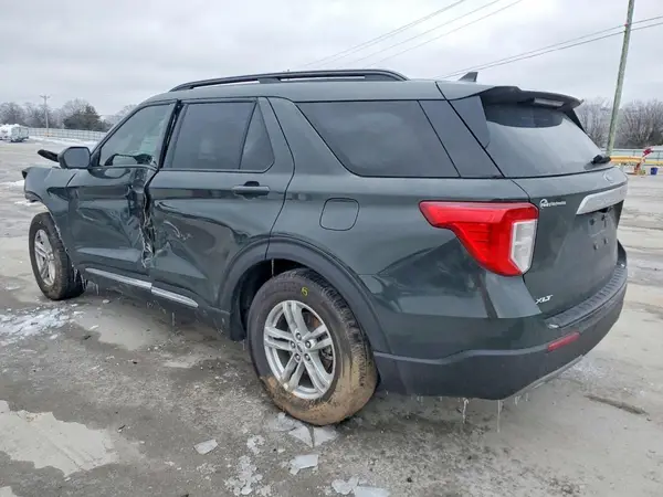 1FMSK7DH7NGC40426 2022 FORD EXPLORER - Image 2