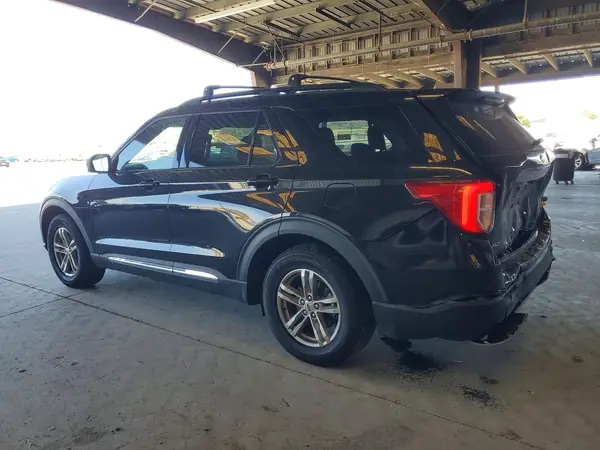 1FMSK7DH7NGC41558 2022 FORD EXPLORER - Image 2