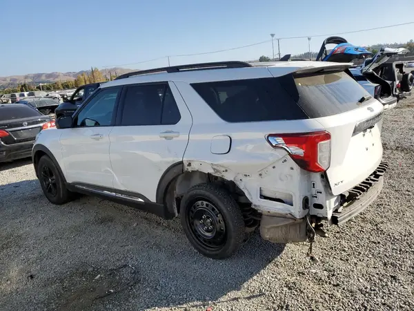 1FMSK7DH7PGA23526 2023 FORD EXPLORER - Image 2