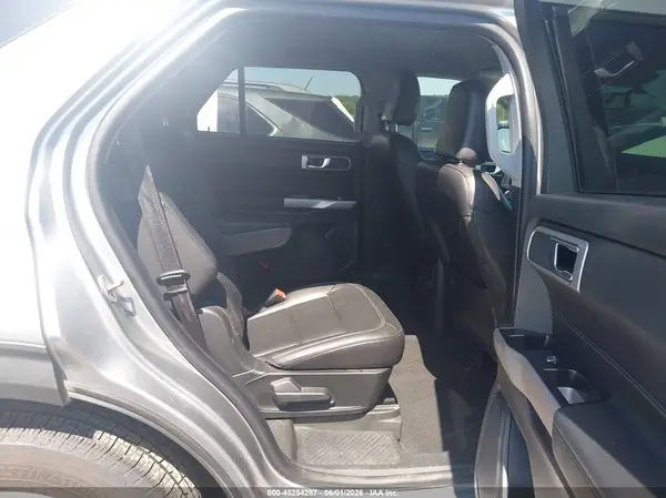 1FMSK7DH7PGA27303 2023 FORD EXPLORER - Image 8