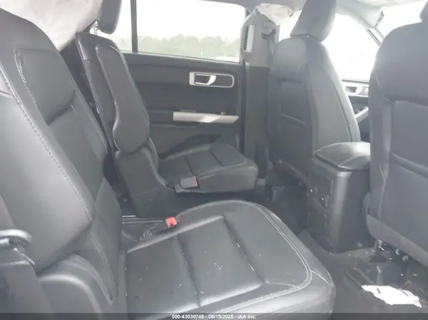 1FMSK7DH7PGA71334 2023 FORD EXPLORER - Image 8