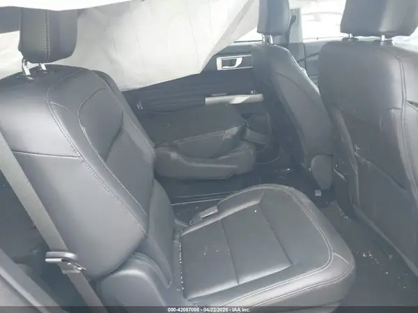 1FMSK7DH7PGC25301 2023 FORD EXPLORER - Image 8