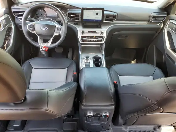 1FMSK7DH7RGA37641 2024 FORD EXPLORER - Image 8