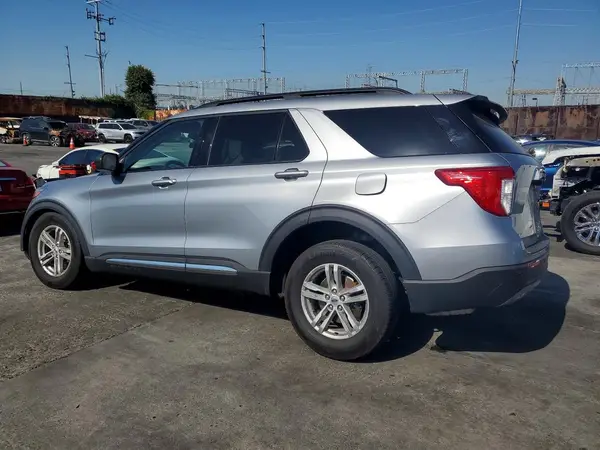 1FMSK7DH7RGA53211 2024 FORD EXPLORER - Image 2