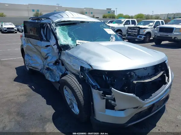 1FMSK7DH7RGA54617 2024 FORD EXPLORER - Image 1