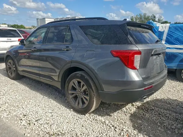 1FMSK7DH7RGA82319 2024 FORD EXPLORER - Image 2