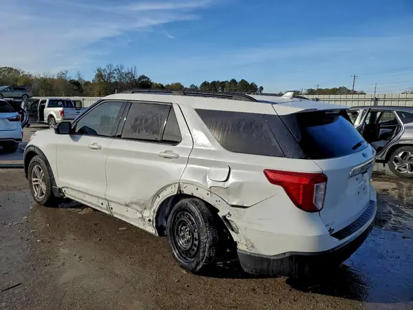1FMSK7DH7RGA88704 2024 FORD EXPLORER - Image 2