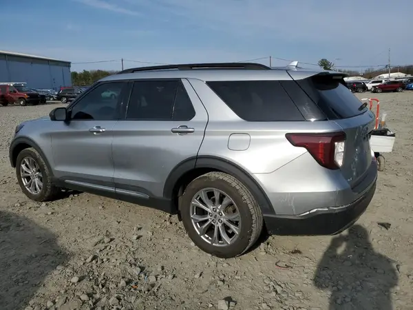 1FMSK7DH8LGB03895 2020 FORD EXPLORER - Image 2