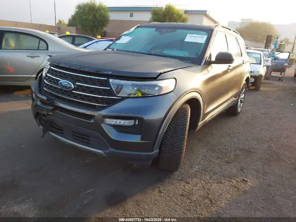 1FMSK7DH8LGB36136 2020 FORD EXPLORER - Image 2