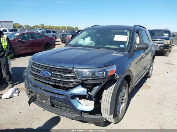 1FMSK7DH8LGB52109 2020 FORD EXPLORER - Image 2