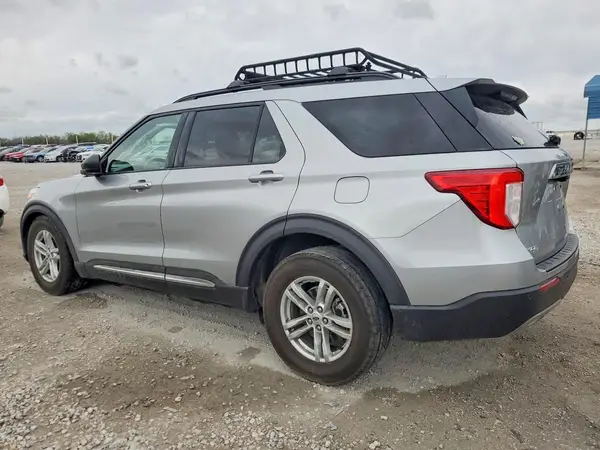 1FMSK7DH8LGC56762 2020 FORD EXPLORER - Image 2