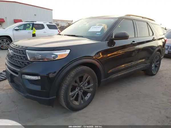 1FMSK7DH8MGA04950 2021 FORD EXPLORER - Image 2
