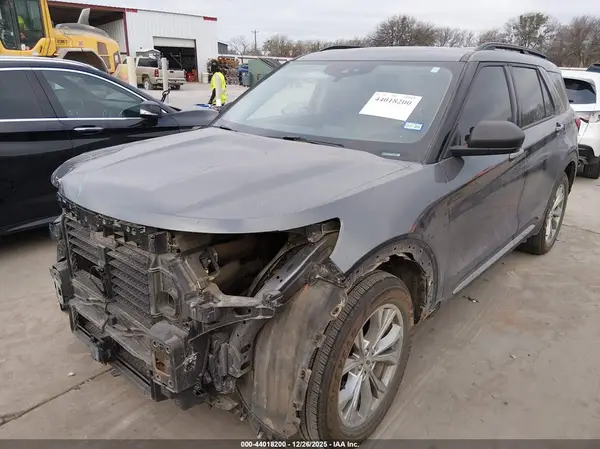 1FMSK7DH8MGA61116 2021 FORD EXPLORER - Image 2
