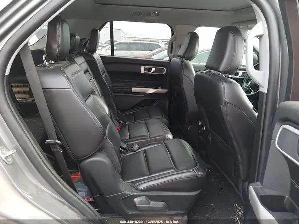1FMSK7DH8MGA61116 2021 FORD EXPLORER - Image 8