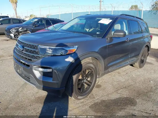 1FMSK7DH8MGA62668 2021 FORD EXPLORER - Image 2