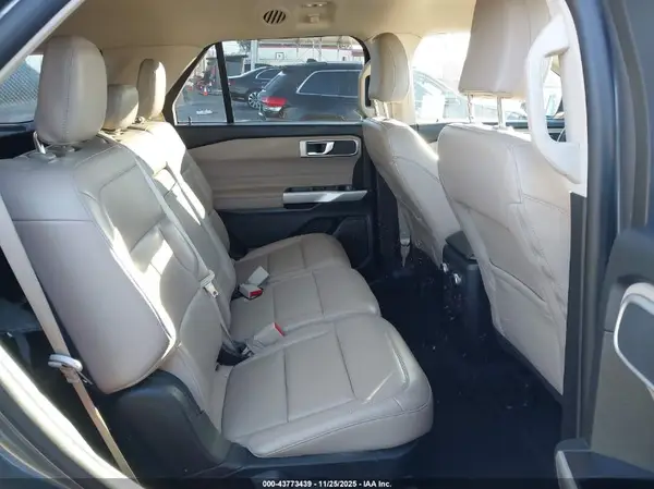 1FMSK7DH8MGA62668 2021 FORD EXPLORER - Image 8