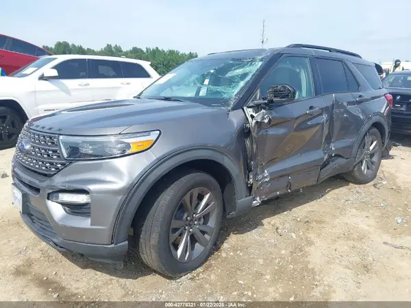 1FMSK7DH8MGA77378 2021 FORD EXPLORER - Image 2