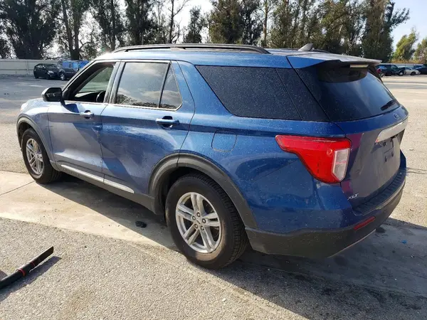 1FMSK7DH8MGA83990 2021 FORD EXPLORER - Image 2
